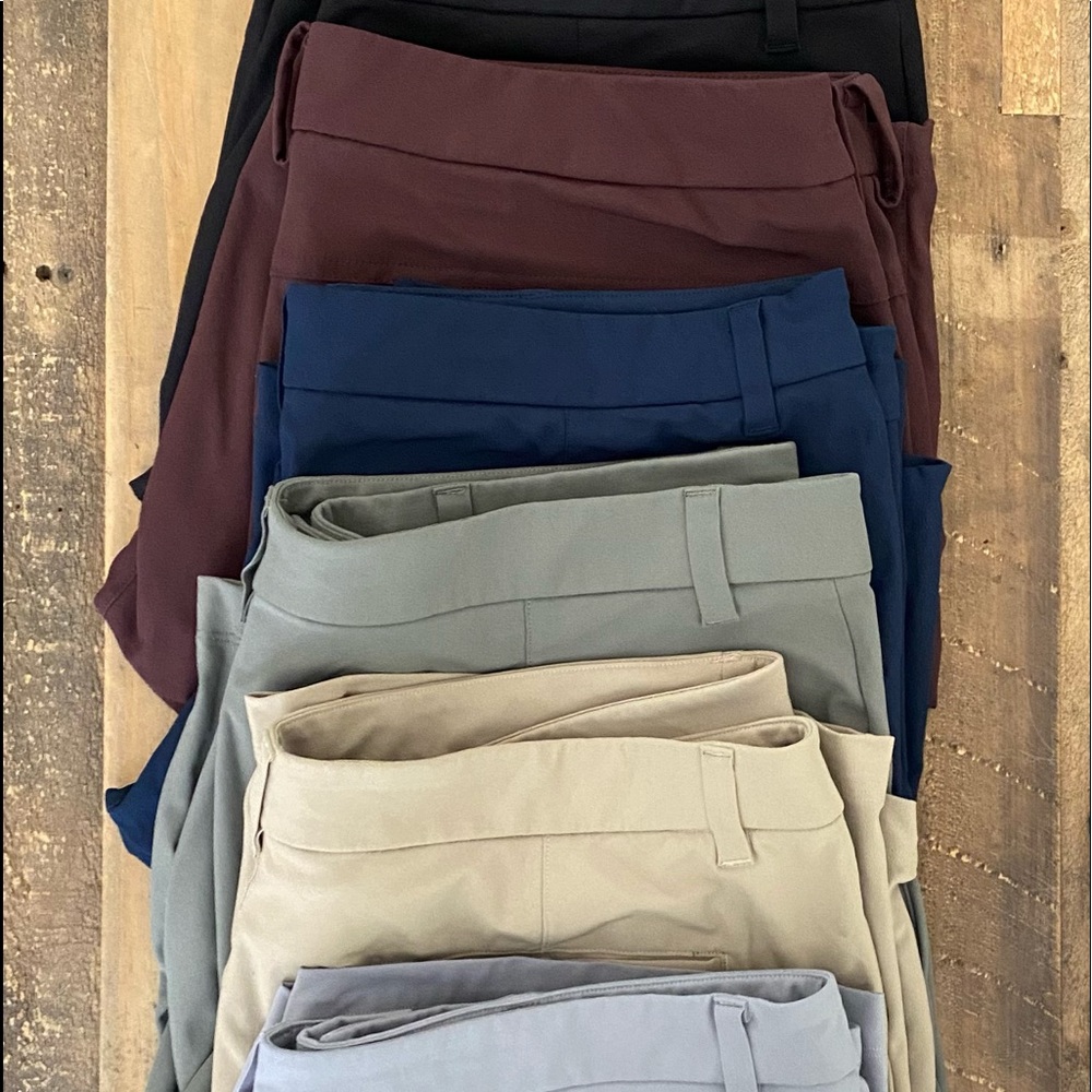 Men’s Lululemon Athletic Wear - Picture 3 of 5